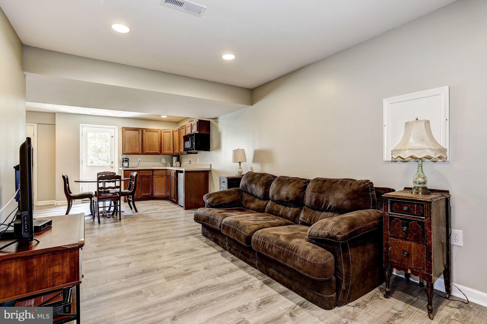 11345 Holter Road White Marsh, MD 21162 - Photo 27 of 38 Guest Suite Living Room
