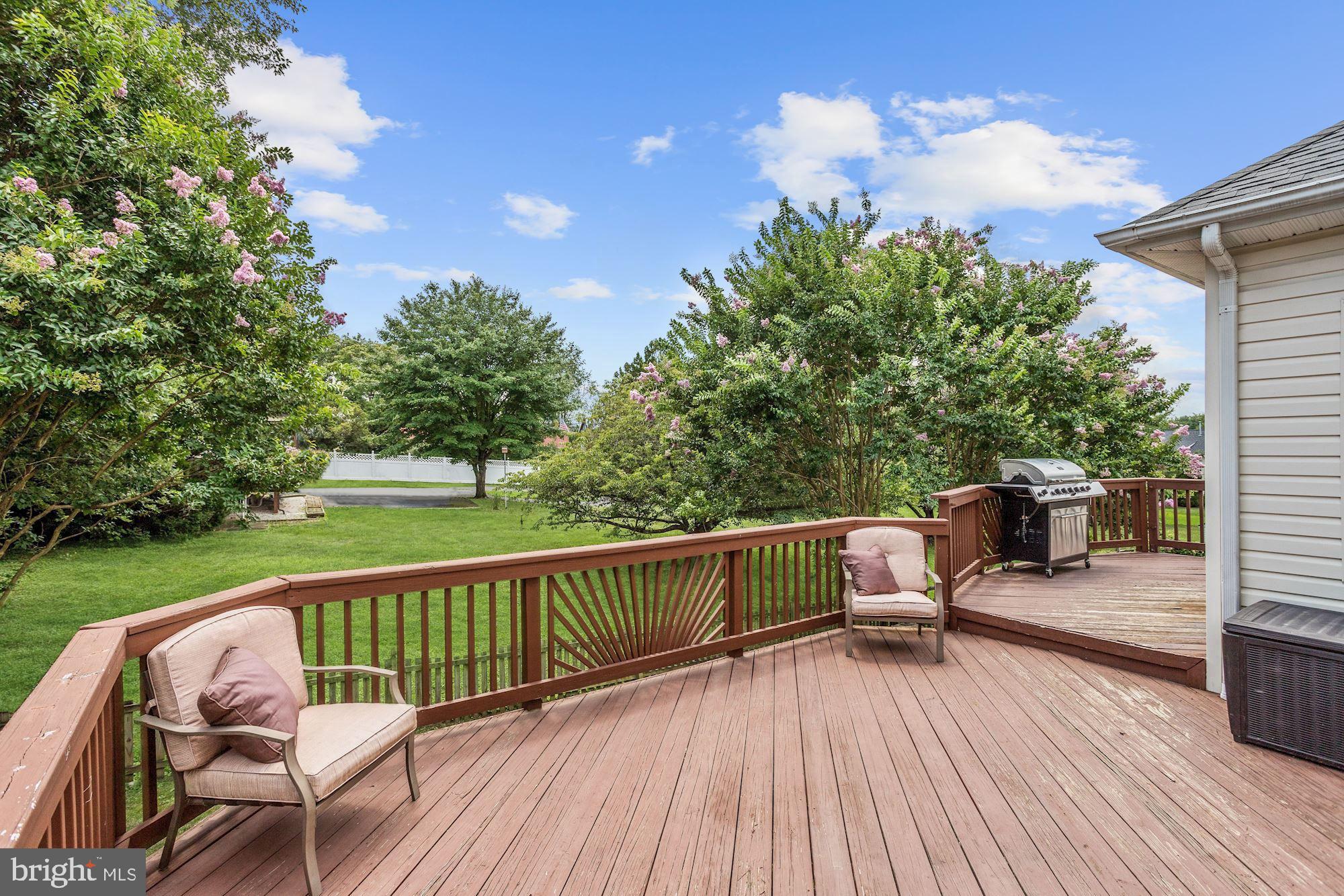 11345 Holter Road White Marsh, MD 21162 - Photo 32 of 38 Deck