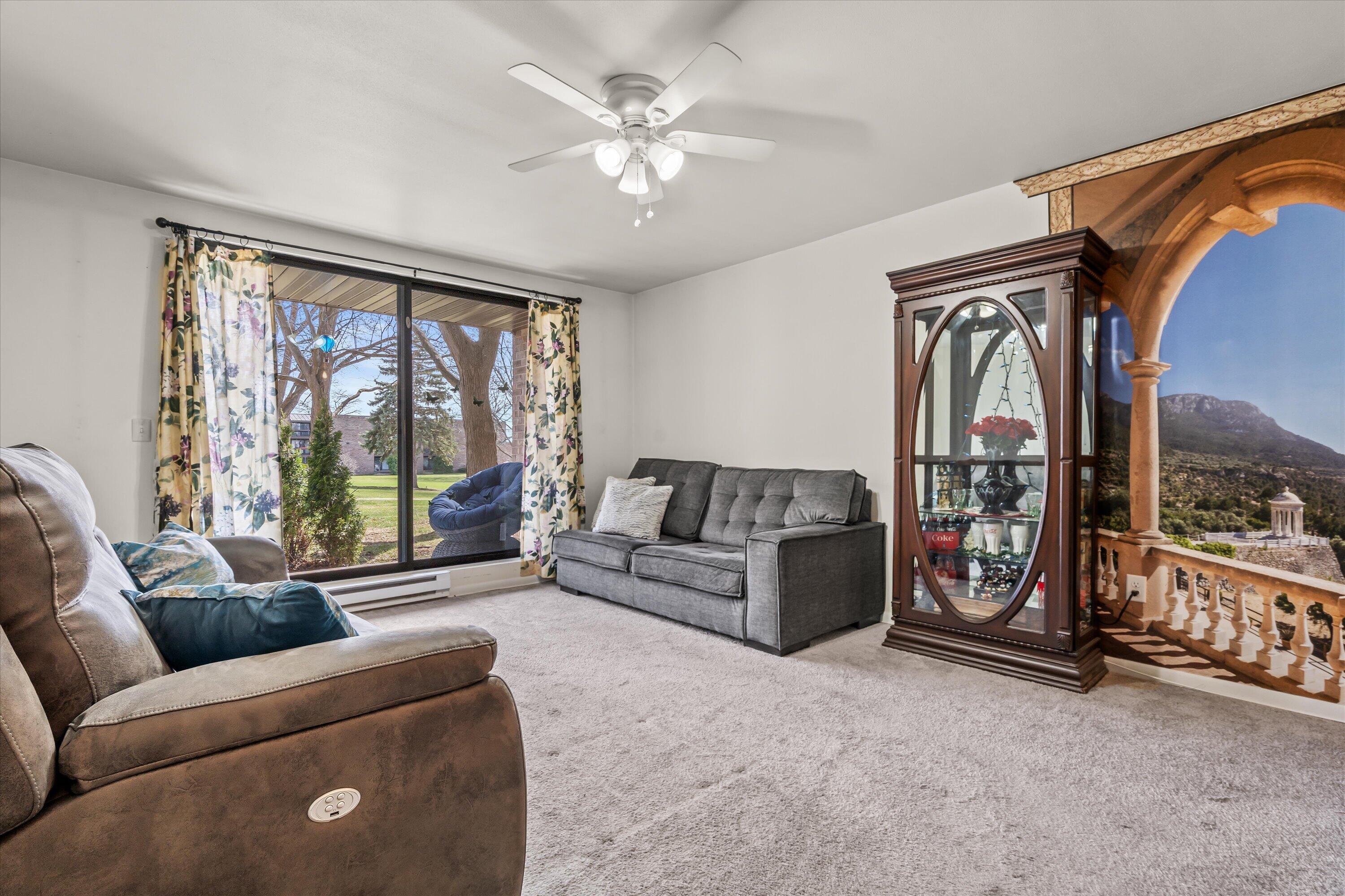 3759 North 88th Street, Unit 105 Milwaukee, WI 53222 - Photo 4 of 34 15-DSC09458