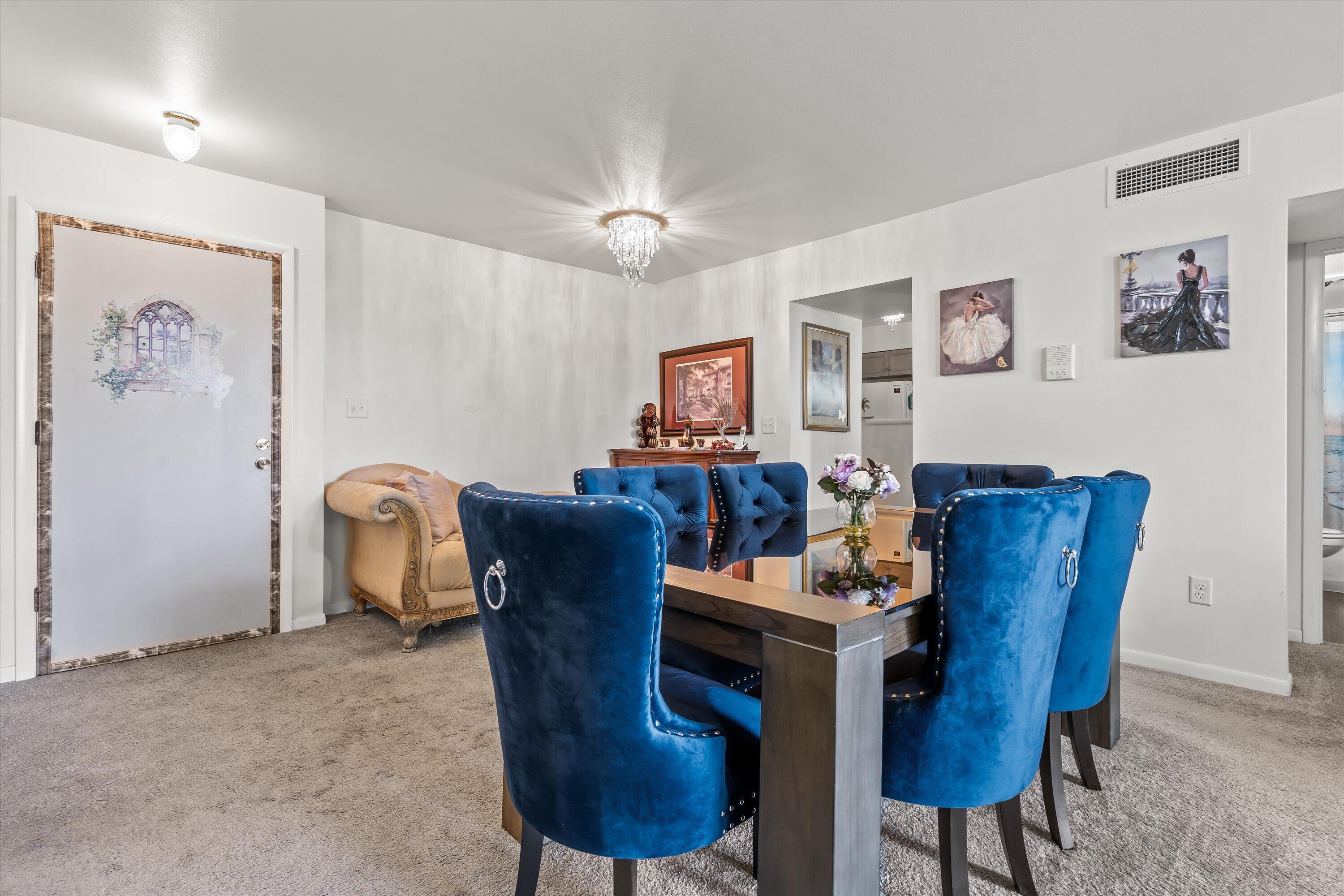 3759 North 88th Street, Unit 105 Milwaukee, WI 53222 - Photo 8 of 34 12-DSC09435