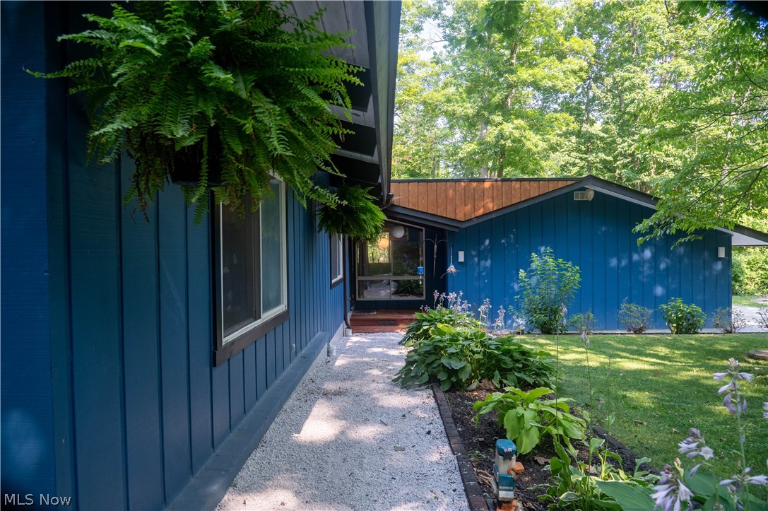 11629 Edgewood Road Chardon, OH 44024 - Photo 7 of 48 Gallery Image 7