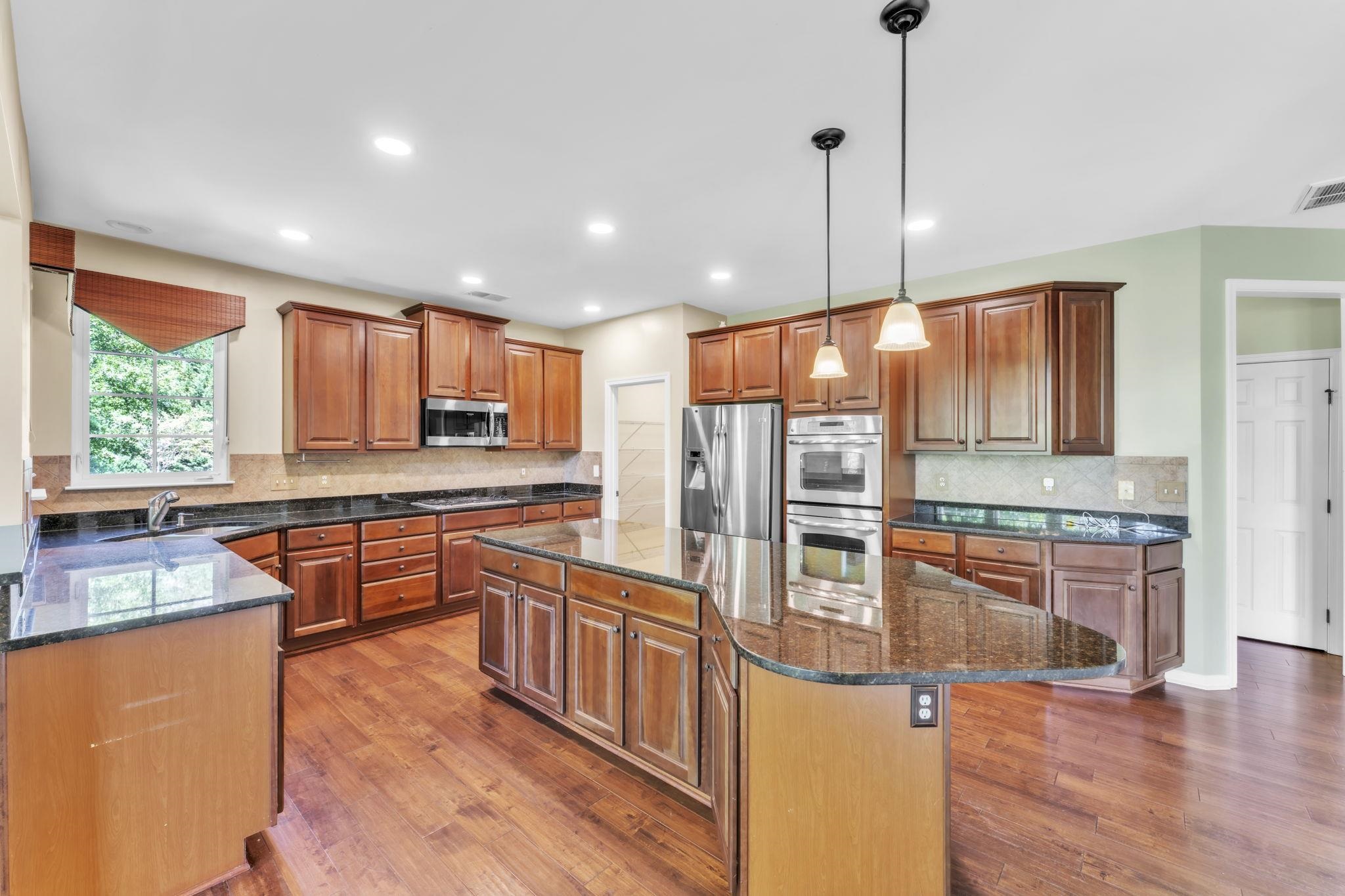 10 Modesto Lane Simpsonville, SC 29681 - Photo 11 of 49
