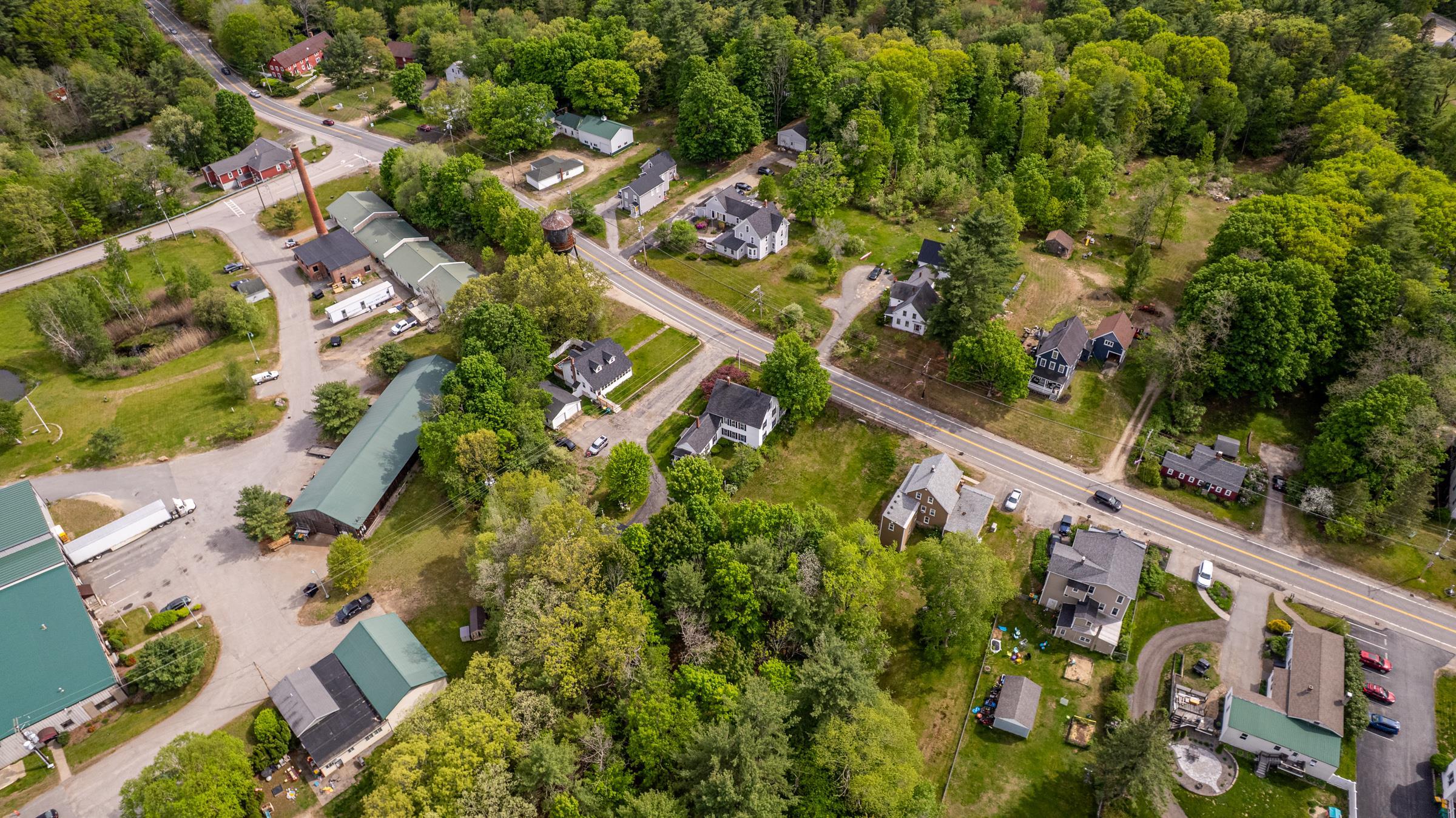 308 Main Street Fremont, NH 03044 - Photo 52 of 58