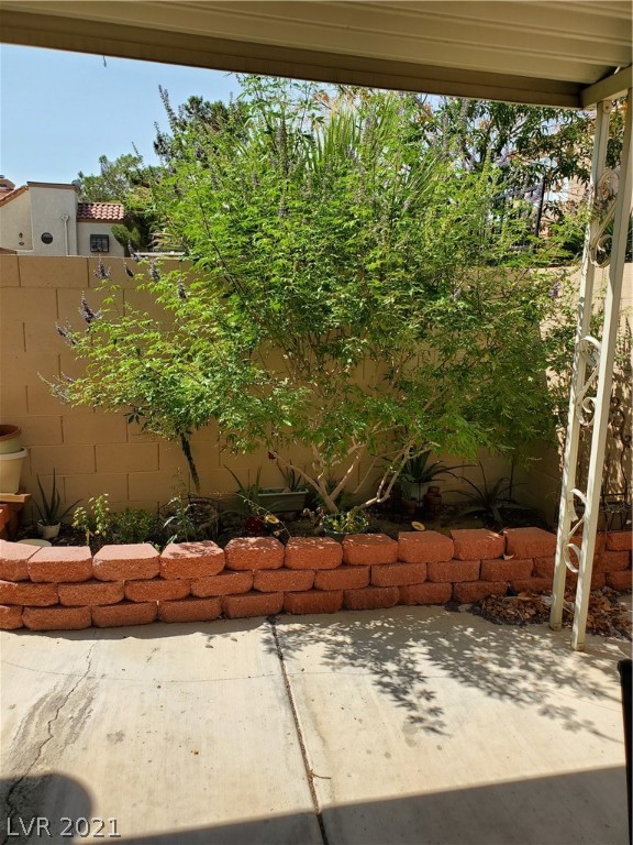 2817 Quaker Ridge Road Las Vegas, NV 89142 - Photo 18 of 27 Gallery Image 18