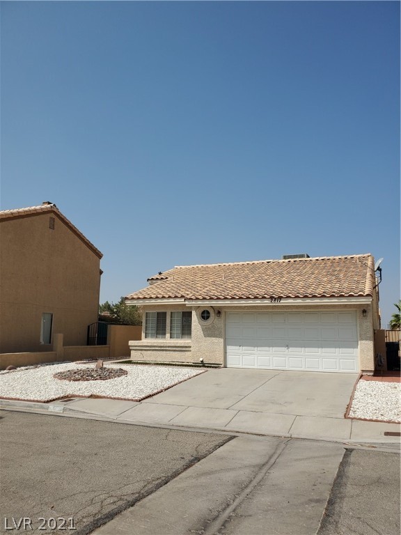 2817 Quaker Ridge Road Las Vegas, NV 89142 - Photo 2 of 27 Gallery Image 2