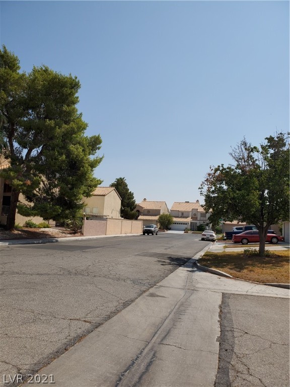 2817 Quaker Ridge Road Las Vegas, NV 89142 - Photo 26 of 27 Gallery Image 26