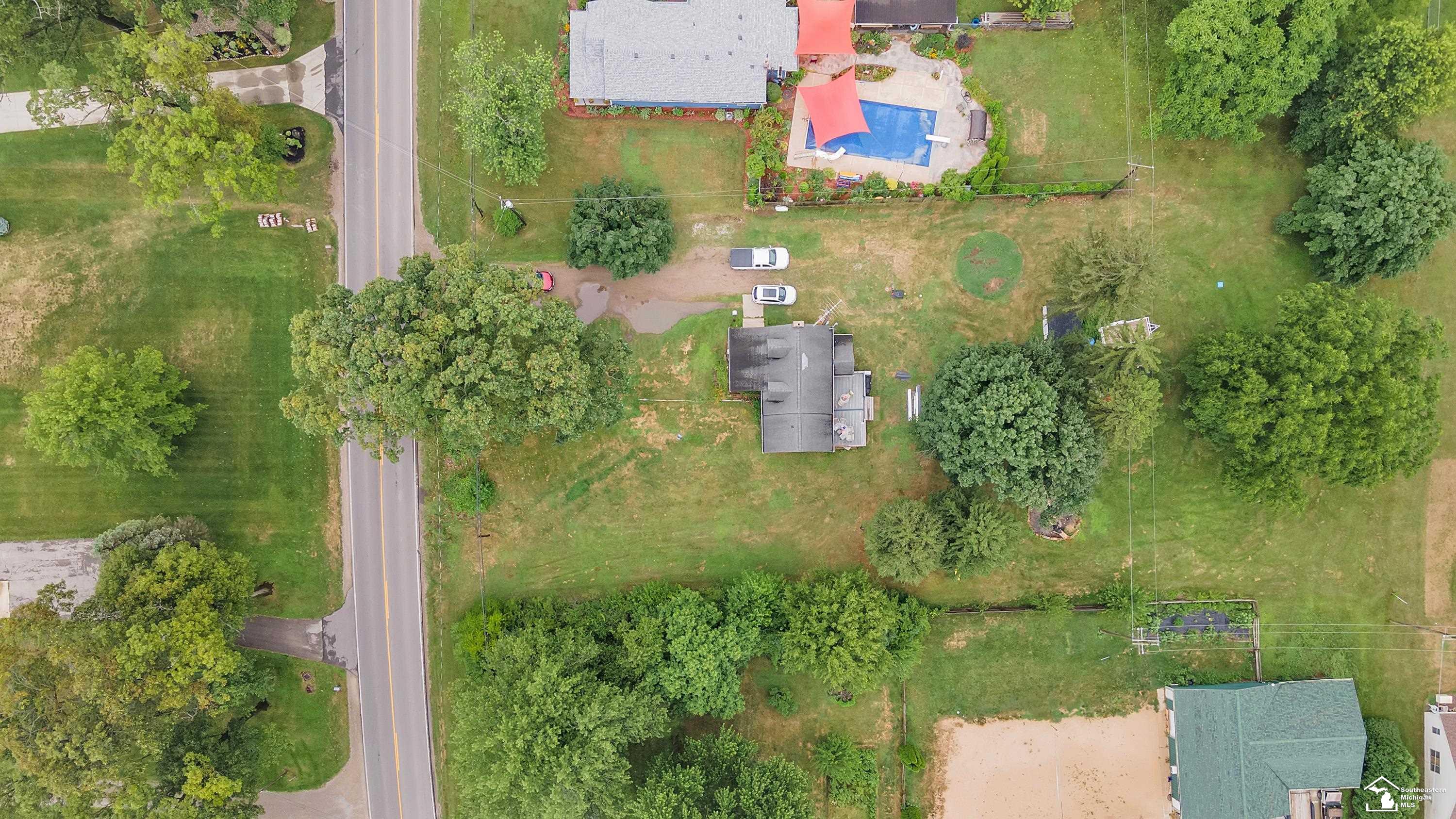 9391 Summerfield Road Temperance, MI 48182 - Photo 44 of 45 50083607-43.JPG