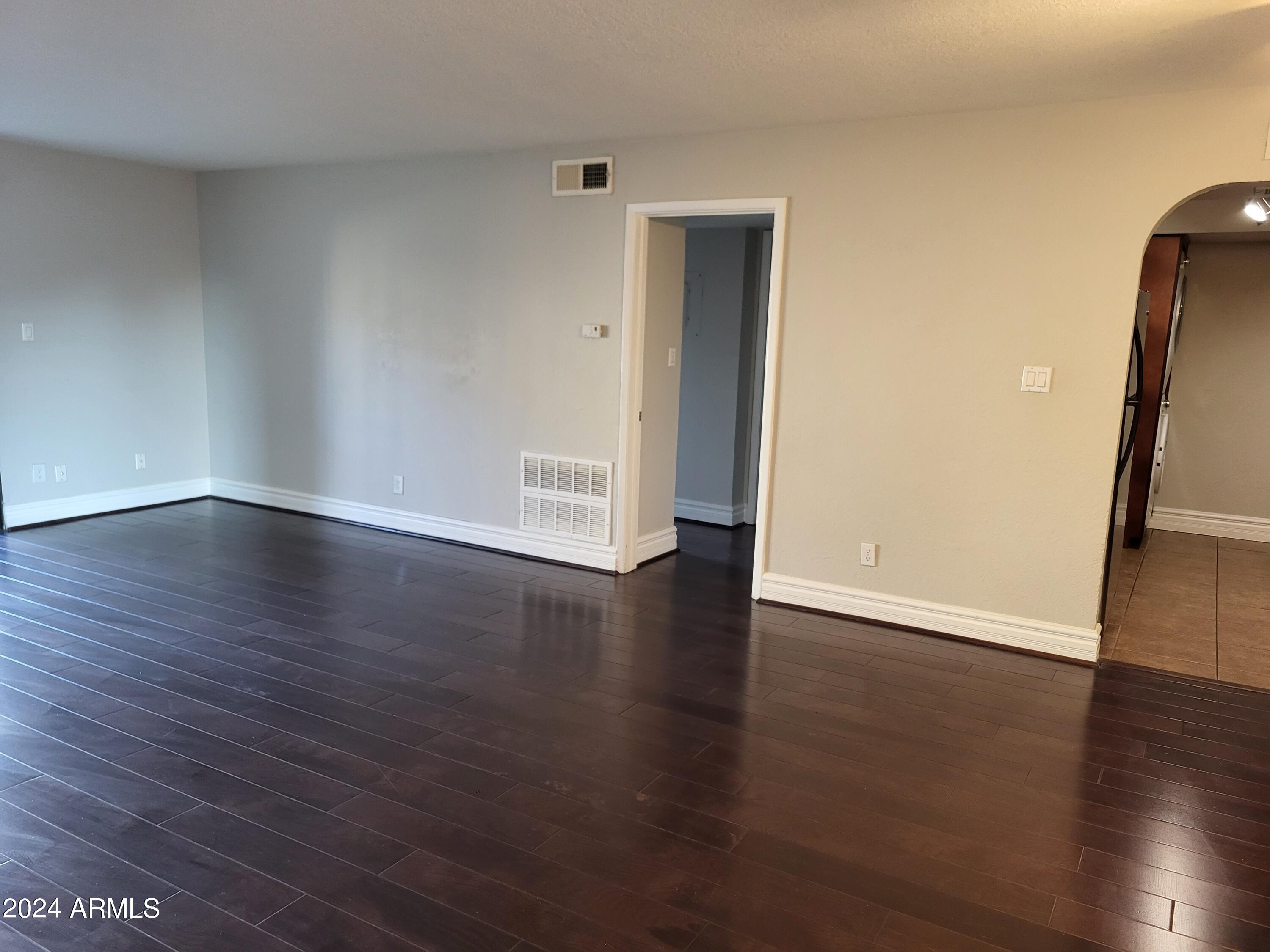 3825 East Camelback Road, Unit 134 Phoenix, AZ 85018 - Photo 3 of 31 20240106_160411