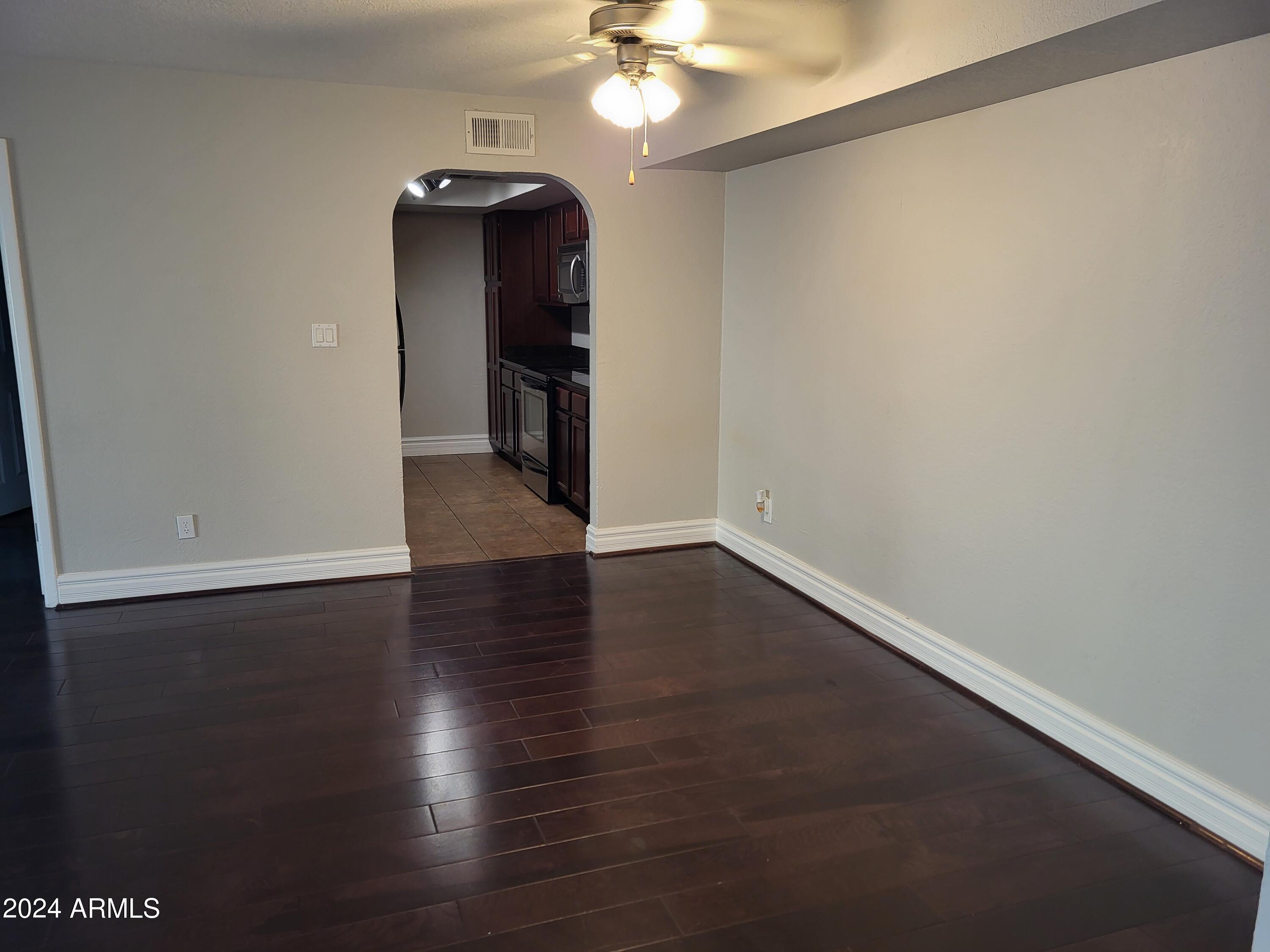 3825 East Camelback Road, Unit 134 Phoenix, AZ 85018 - Photo 4 of 31 20240106_160417
