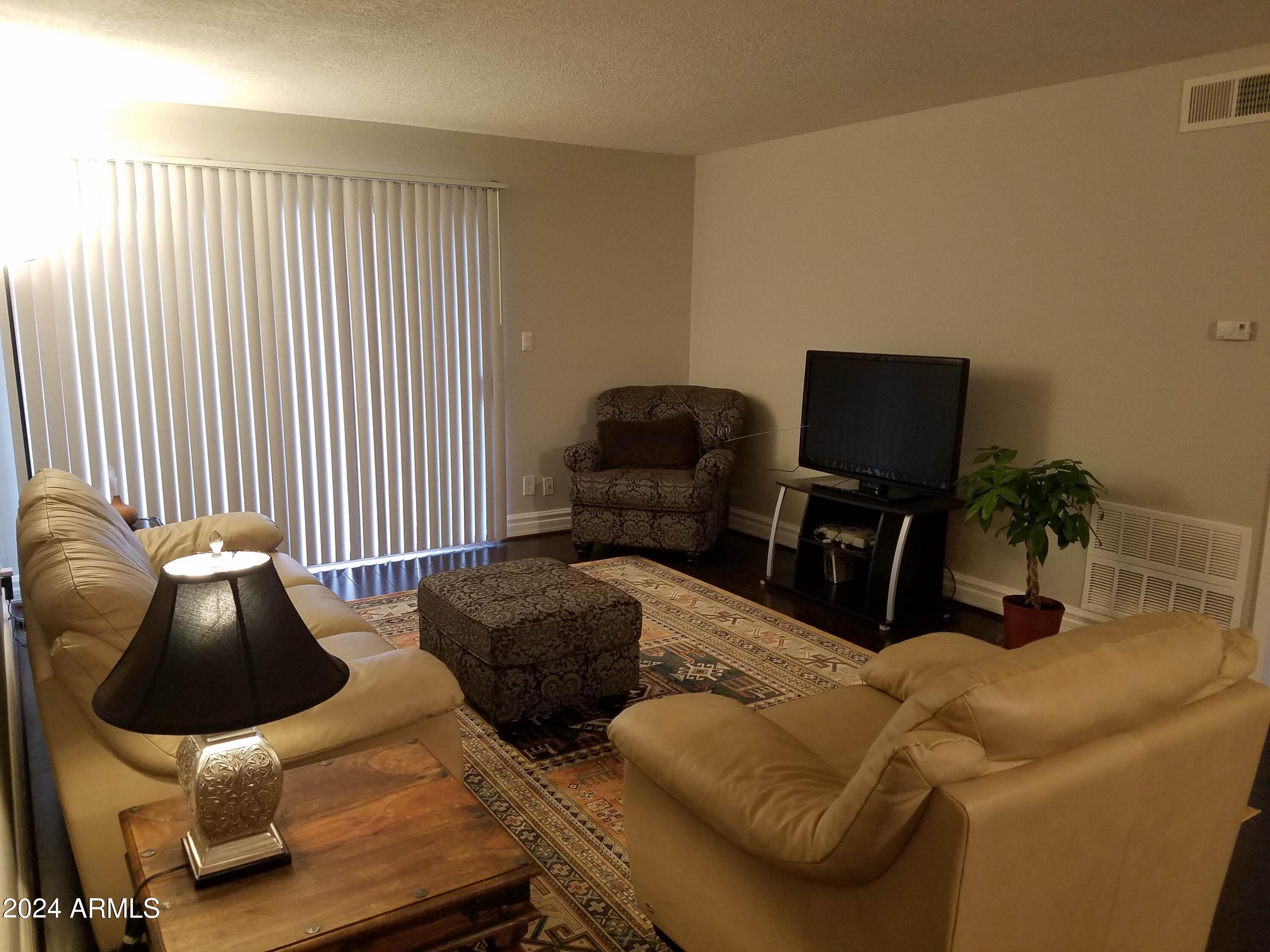 3825 East Camelback Road, Unit 134 Phoenix, AZ 85018 - Photo 5 of 31 20190613_121727