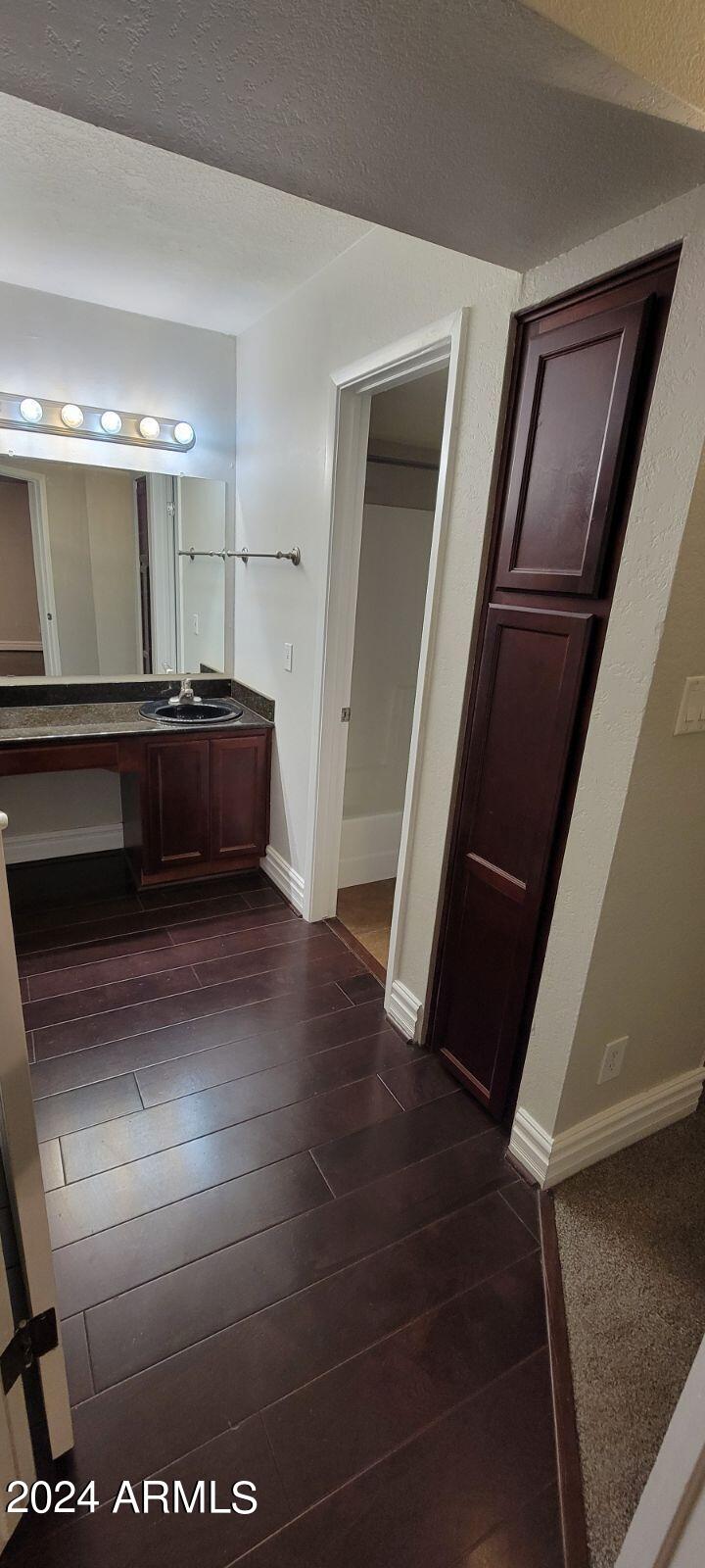 3825 East Camelback Road, Unit 134 Phoenix, AZ 85018 - Photo 9 of 31 image000000