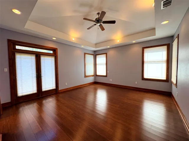 $328,000 | 1 Waterford Drive, Pinehurst, TX 77630