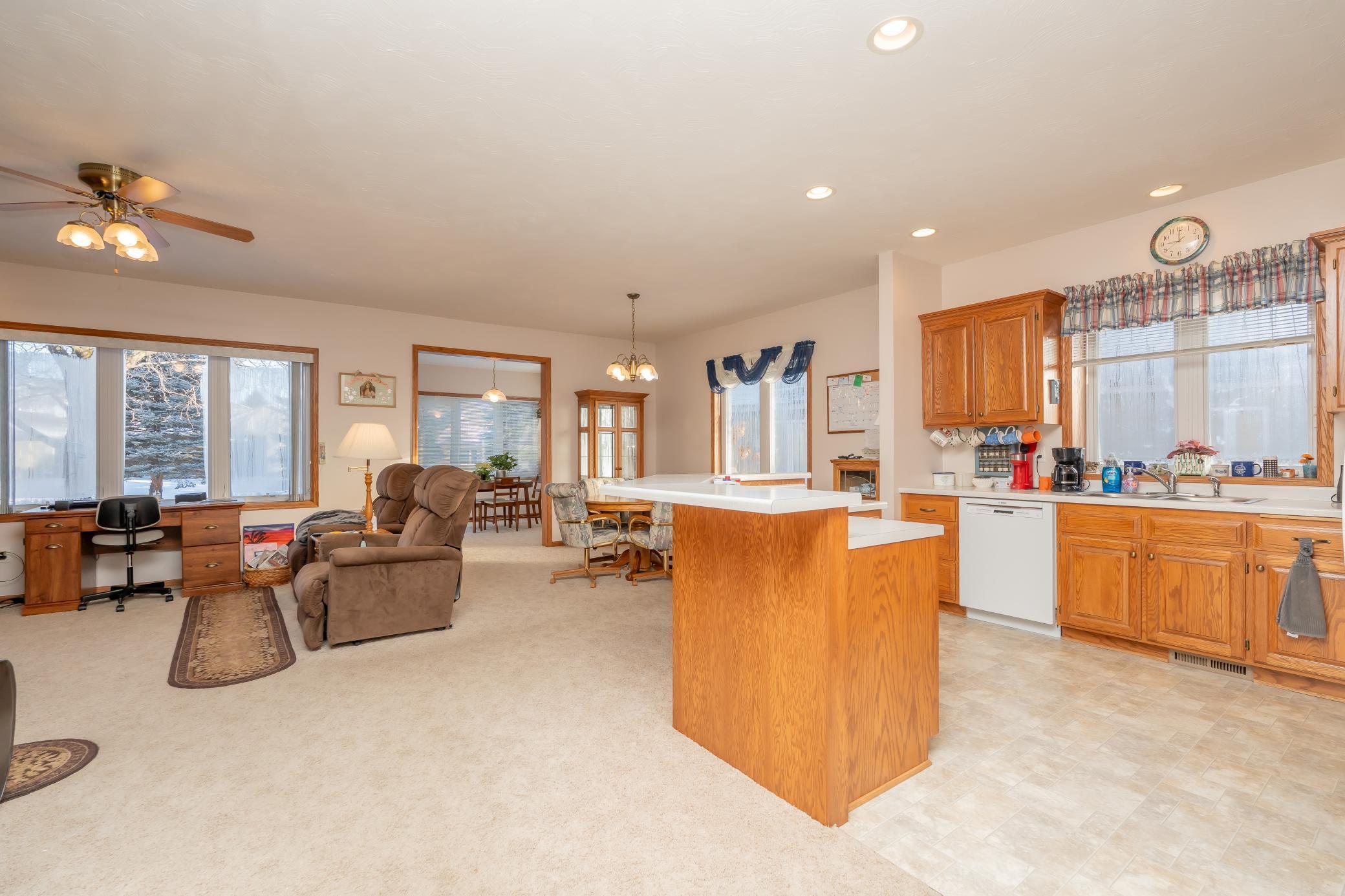 419 Independence Street New Prague, MN 56071 - Photo 11 of 34