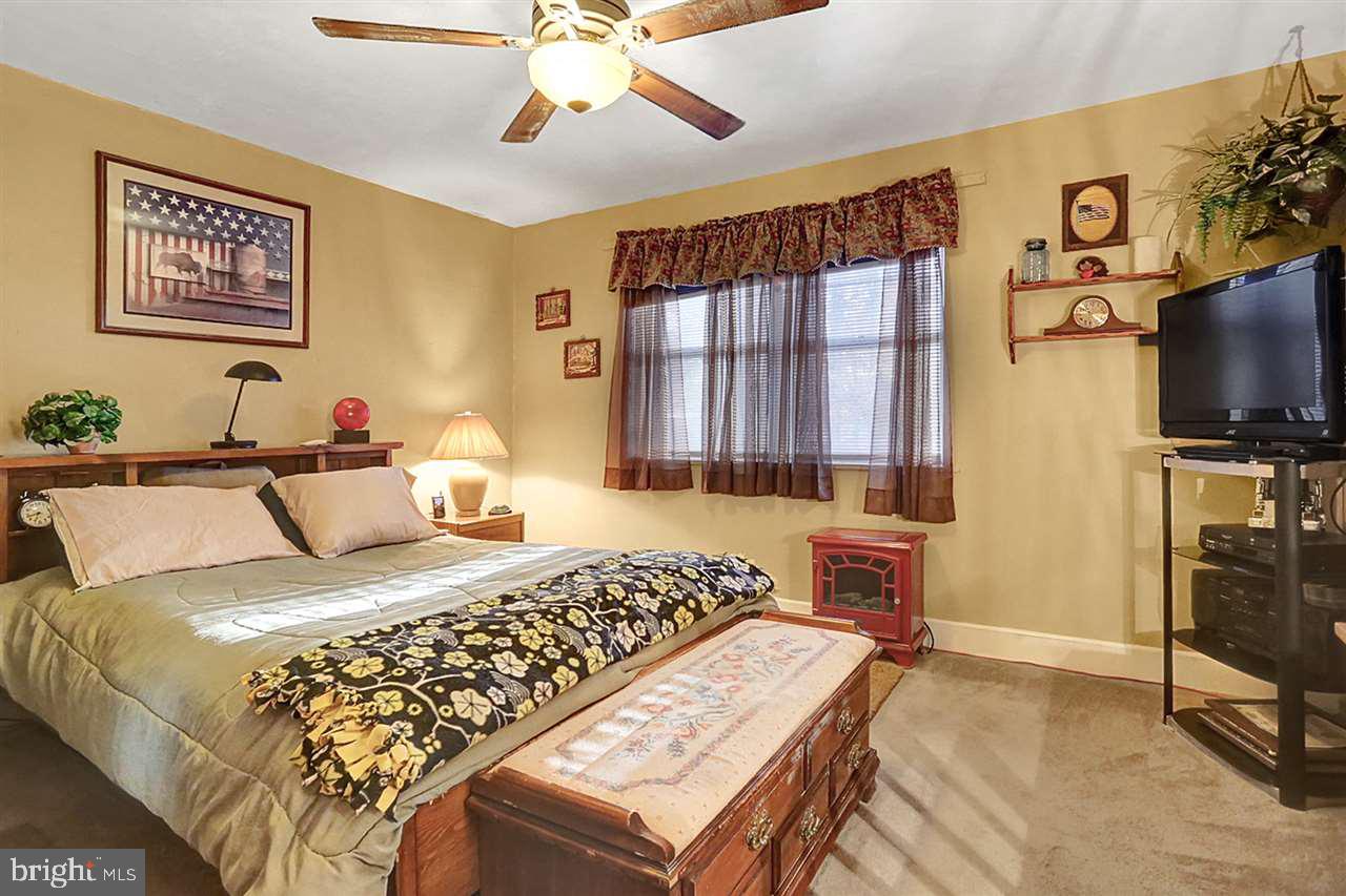 5710 Union Deposit Road Harrisburg, PA 17111 - Photo 15 of 25 Gallery Image 15