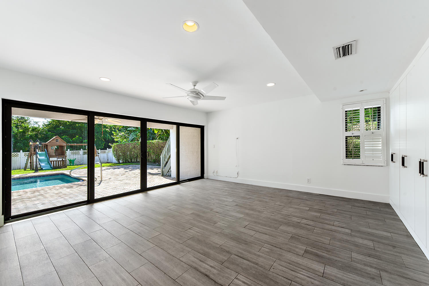 2680 Northwest 41st Street Boca Raton, FL 33434 - Photo 13 of 55 2680 NW 41st St Boca Raton FL-large-017-