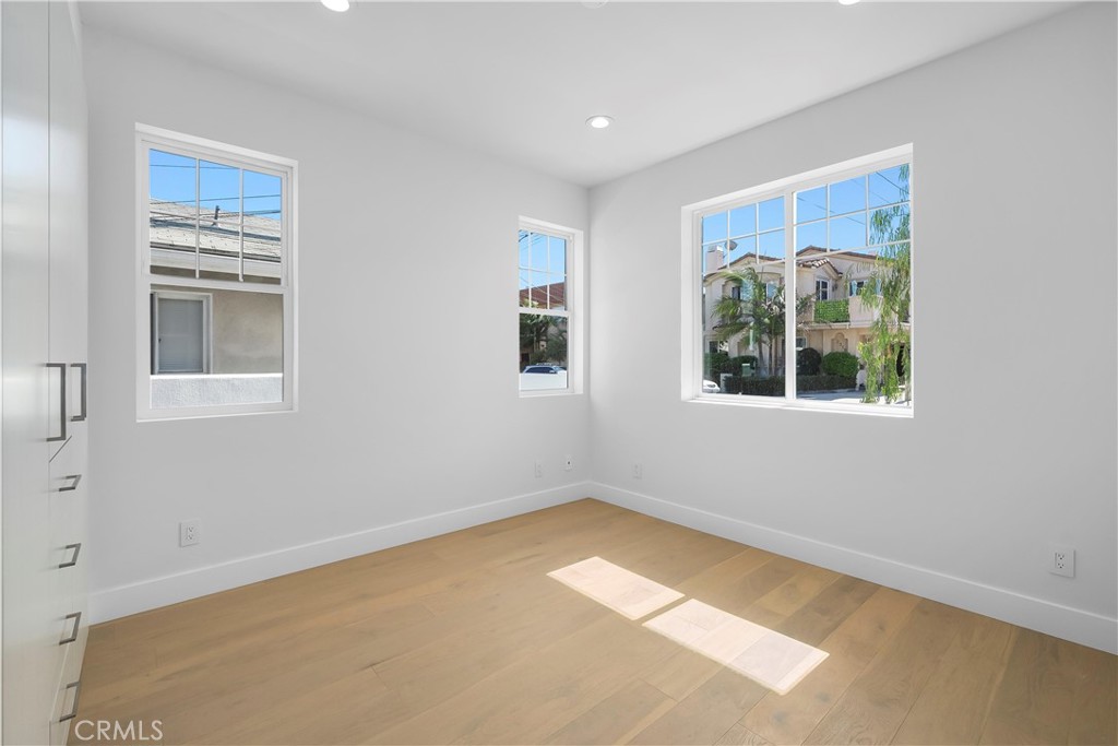2317 Vanderbilt Lane, Unit A Redondo Beach, CA 90278 - Photo 27 of 39 a view of an empty room with a window
