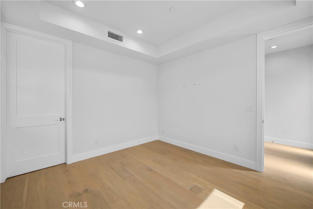 2317 Vanderbilt Lane, Unit A Redondo Beach, CA 90278 - Photo 31 of 39 a view of an empty room