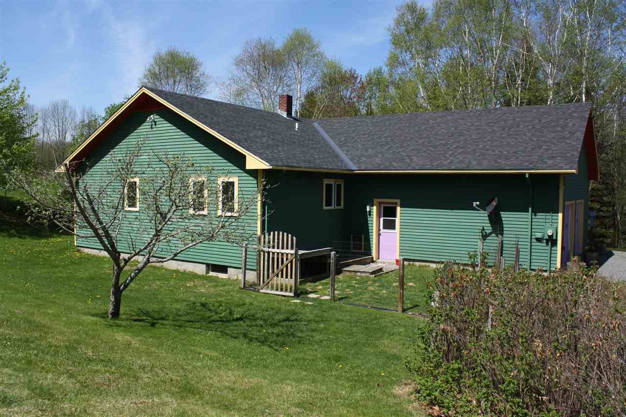 541 Remick Road Waterford, VT 05819 - Photo 3 of 31