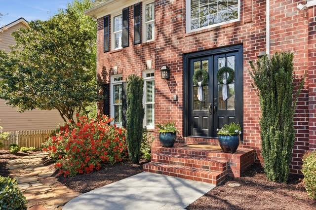 4662 Gilhams Road Roswell, GA 30075 - Photo 2 of 71