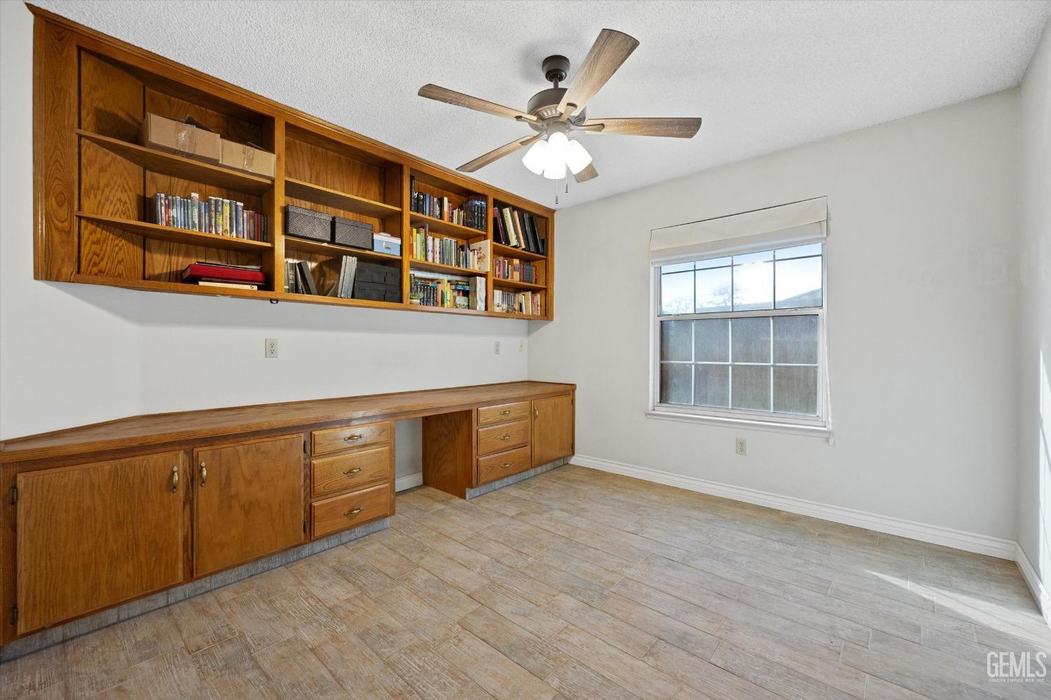 Undisclosed Address Bakersfield, CA 93308 - Photo 34 of 48 a view of an empty room with a window