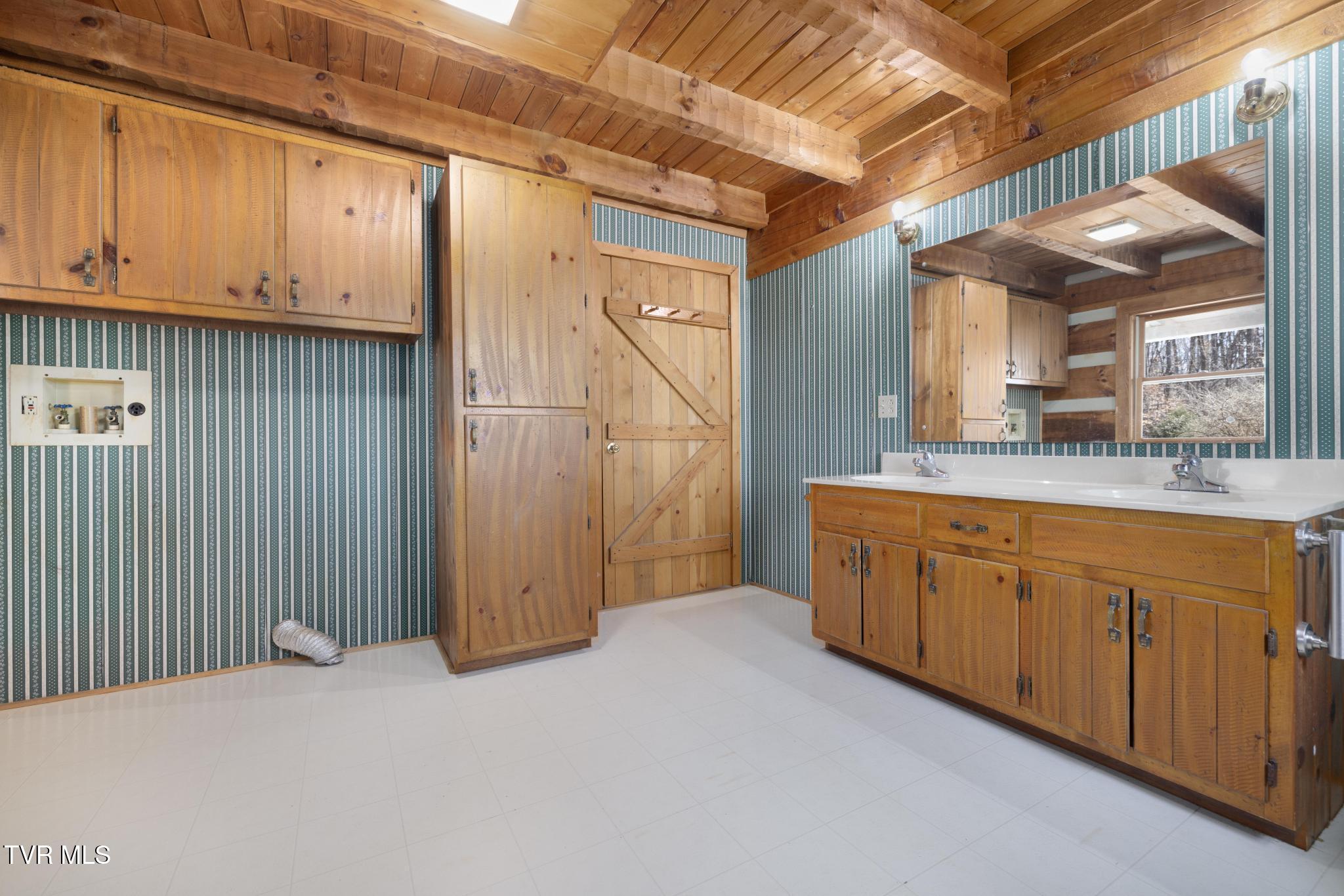 266 Byington Road Rogersville, TN 37857 - Photo 19 of 60 IMG_9181