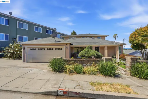 $939,999 | 24025 2nd Street, Hayward, CA 94541