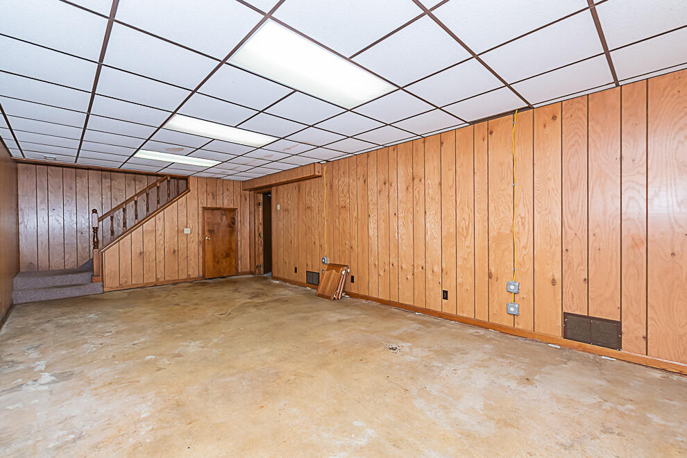 2240 Hickory Road Battle Creek, MI 49017 - Photo 52 of 58 RN5_5036