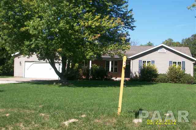 1203 North Nofsinger Road Metamora, IL 61548 - Photo 1 of 6 Gallery Image 1