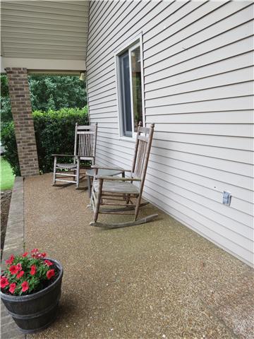 2255 Thompson Road Murfreesboro, TN 37128 - Photo 13 of 20 a view of a chairs and table in patio