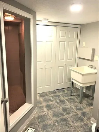 $1,495 | 3768 West 5th Avenue, Beaver Falls, PA 15010