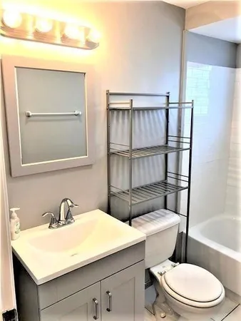 $1,495 | 3768 West 5th Avenue, Beaver Falls, PA 15010