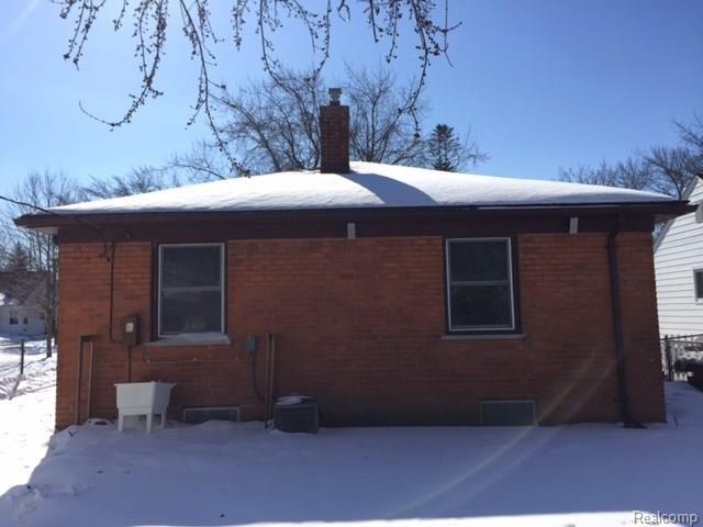 1592 Columbia Road Berkley, MI 48072 - Photo 10 of 10