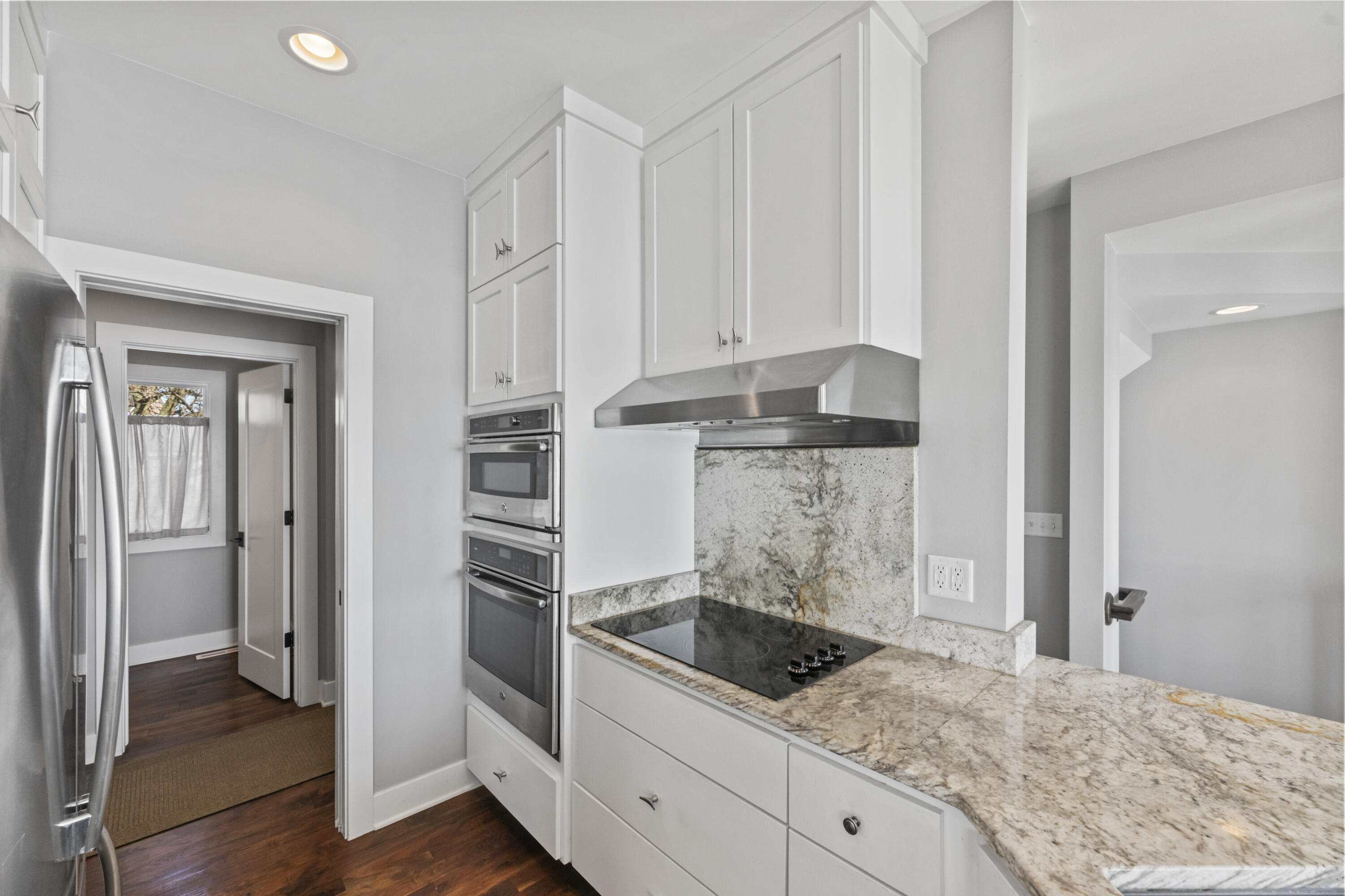 417 South Golden Lake Road Summit, WI 53066 - Photo 12 of 28 12. Kitchen 2