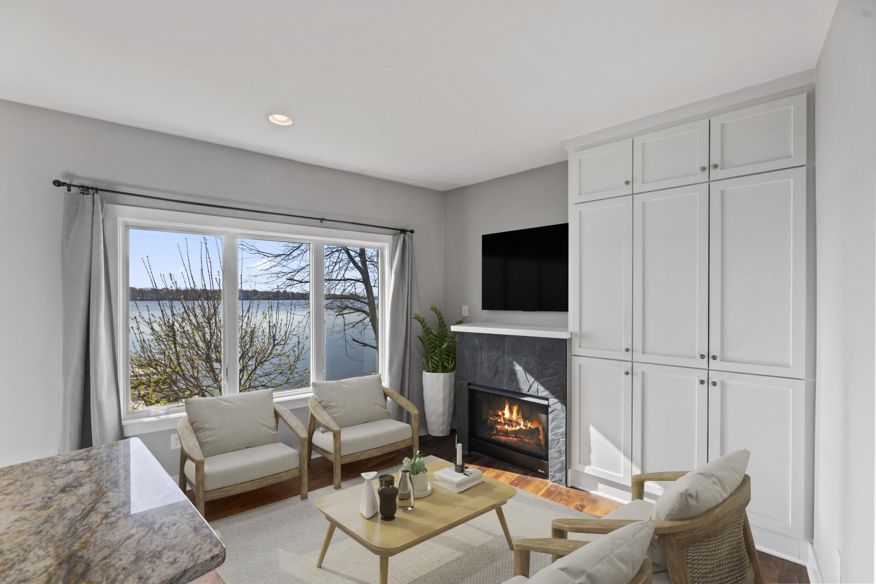 417 South Golden Lake Road Summit, WI 53066 - Photo 15 of 28 Sitting Area Virtual