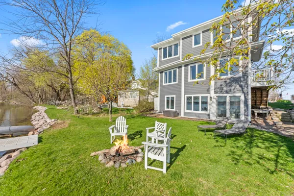 $1,395,000 | 417 South Golden Lake Road, Summit, WI 53066