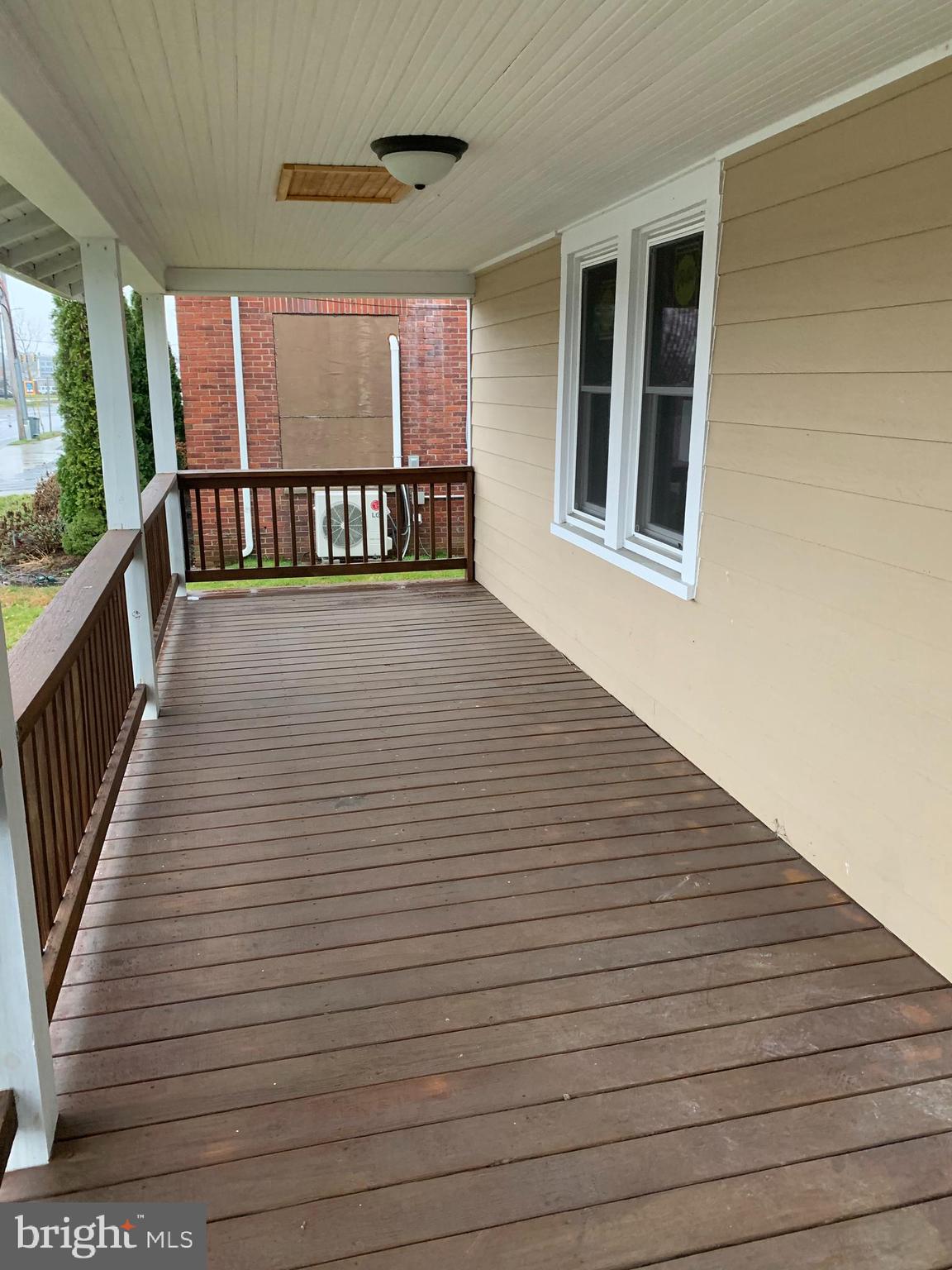 808 Dover Road Easton, MD 21601 - Photo 34 of 34 Front Porch