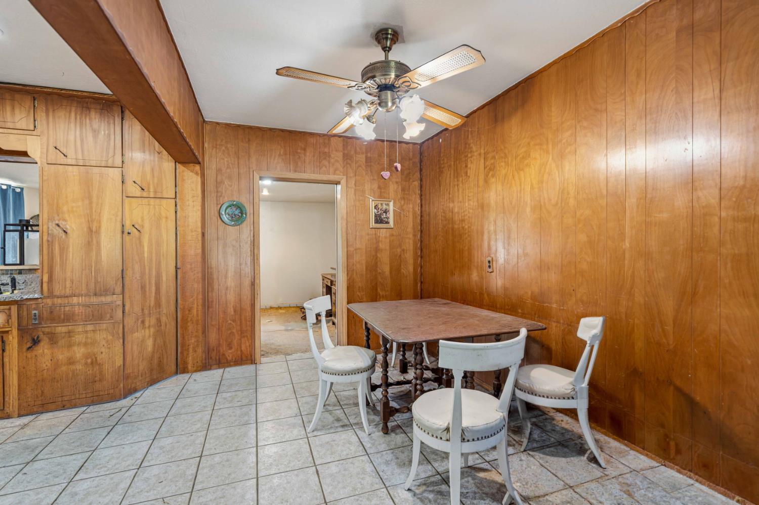 2201 Vivian Road Modesto, CA 95358 - Photo 7 of 43