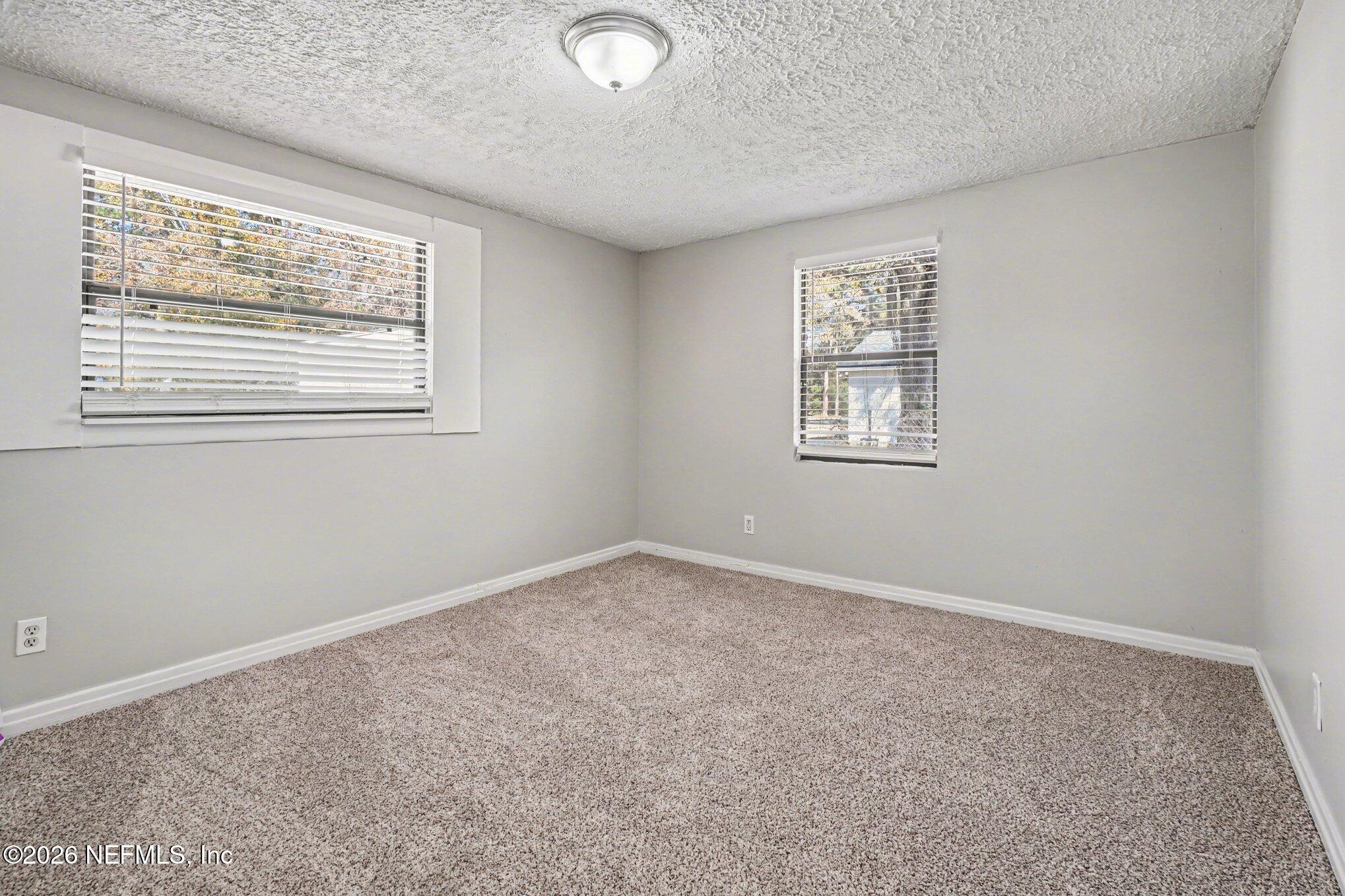 1113 Fountain Road Jacksonville, FL 32205 - Photo 12 of 15 012_file_9332