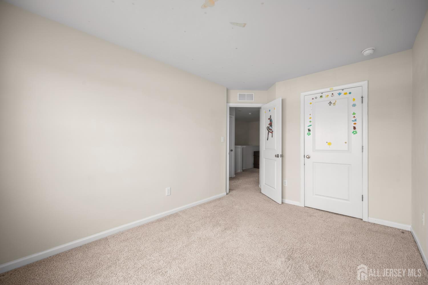 2104 John Deere Lane Monroe Township, NJ 08831 - Photo 20 of 25