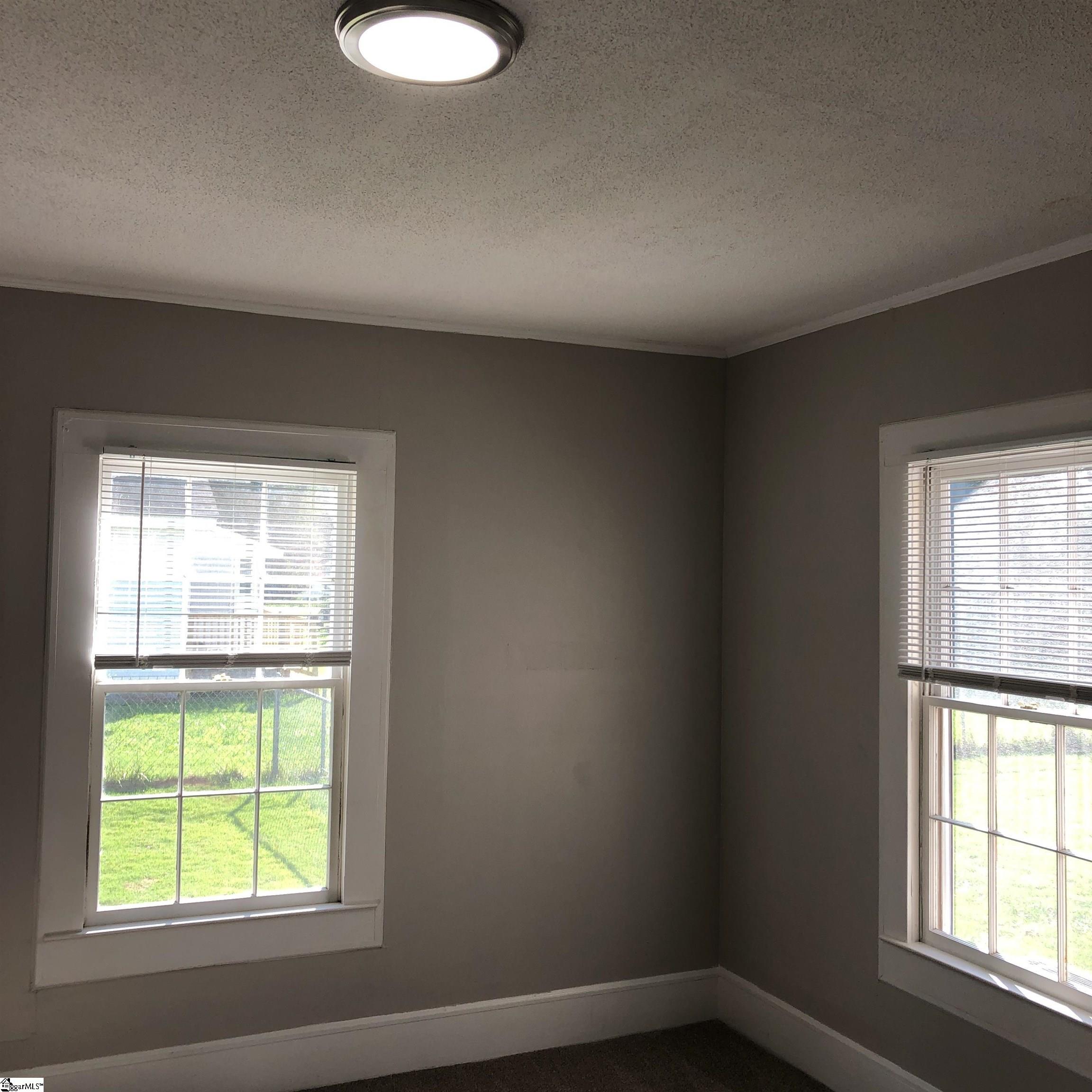 27 3rd Street Inman, SC 29349 - Photo 15 of 21