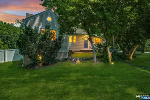 $750,000 | 510 Eagle Rock Avenue, Roseland, NJ 07068