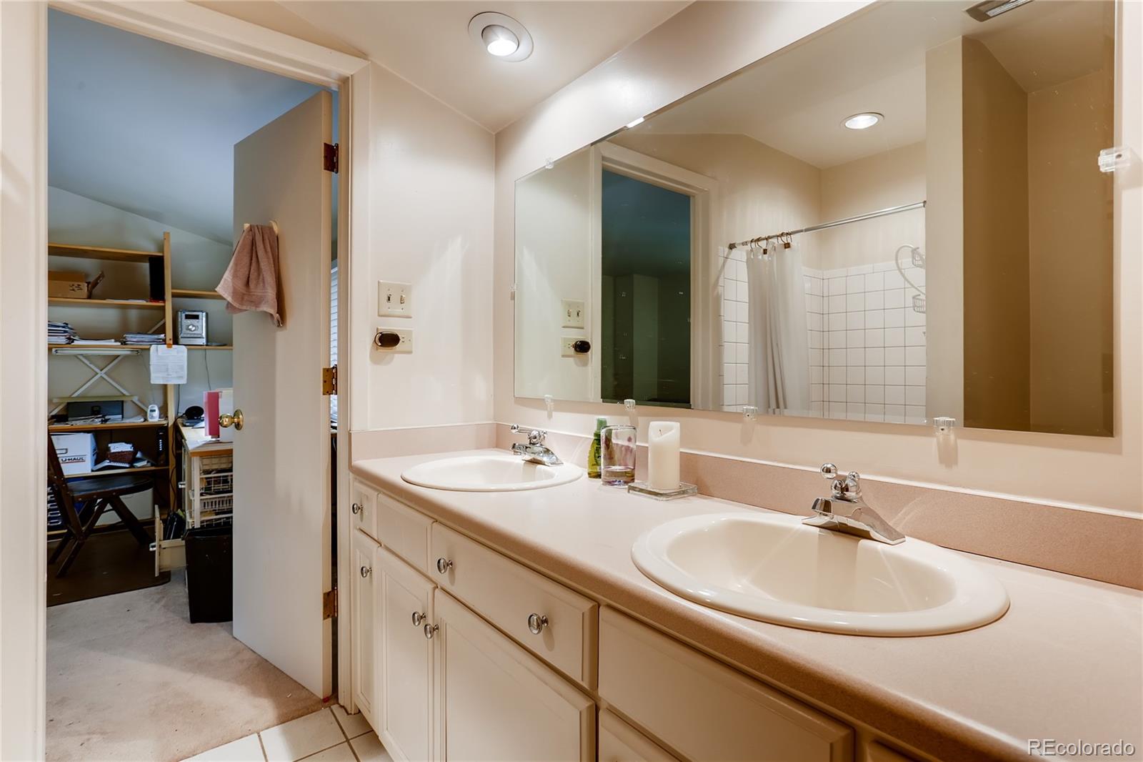 37 Lookout Mountain Road Golden, CO 80401 - Photo 19 of 25 Gallery Image 19