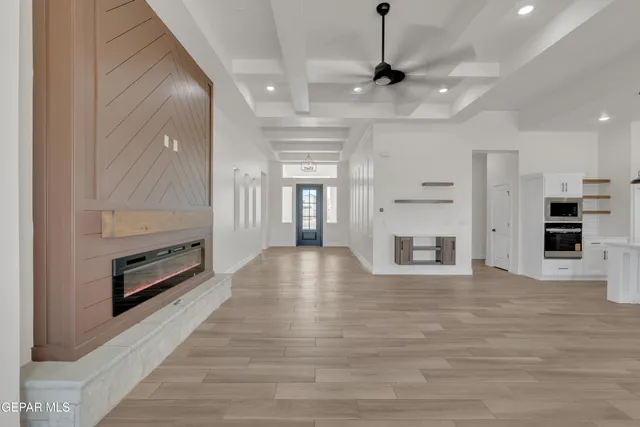 $441,500 | 13393 Emerald Pearl Drive, Horizon City, TX 79928