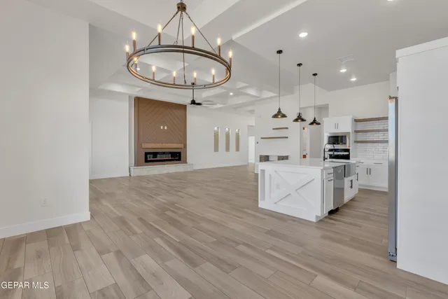 $441,500 | 13393 Emerald Pearl Drive, Horizon City, TX 79928