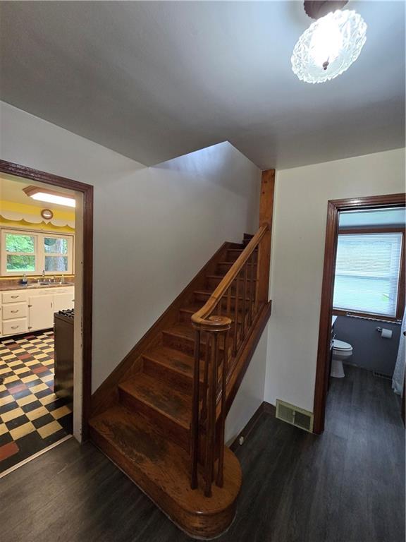 368 Pittsburgh Road Butler, PA 16002 - Photo 8 of 20 a view of entryway and hall with wooden floor