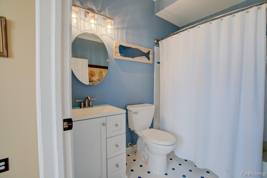 472 Filmore Street Canton, MI 48188 - Photo 37 of 58 DSC00439_40_41.jpg