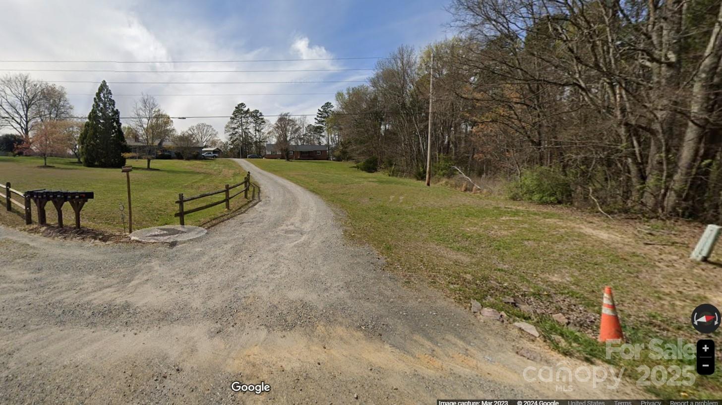 12143 Asbury Chapel Road Huntersville, NC 28078 - Photo 5 of 10