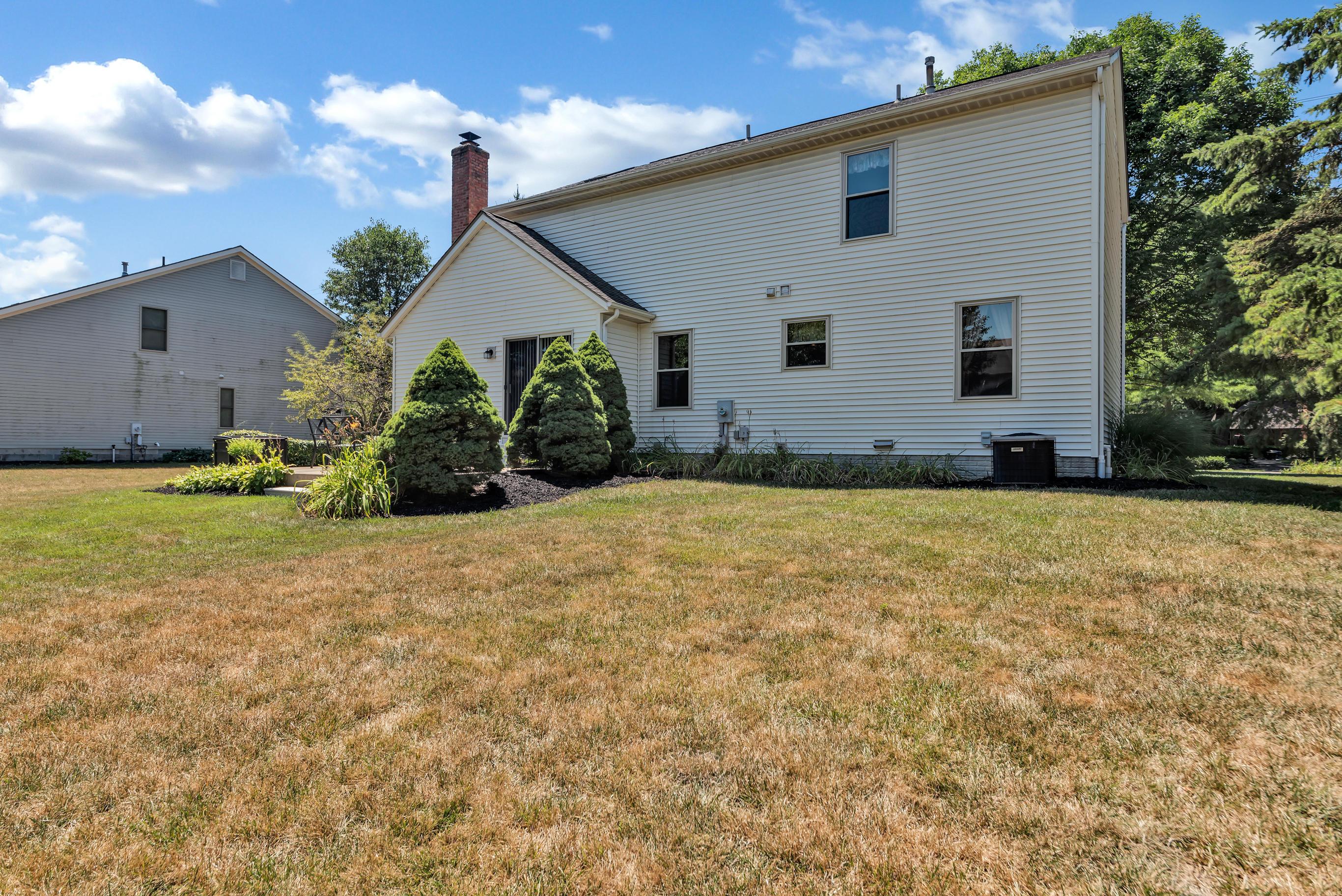 5658 Wilcox Road Dublin, OH 43016 - Photo 5 of 33 Gallery Image 5