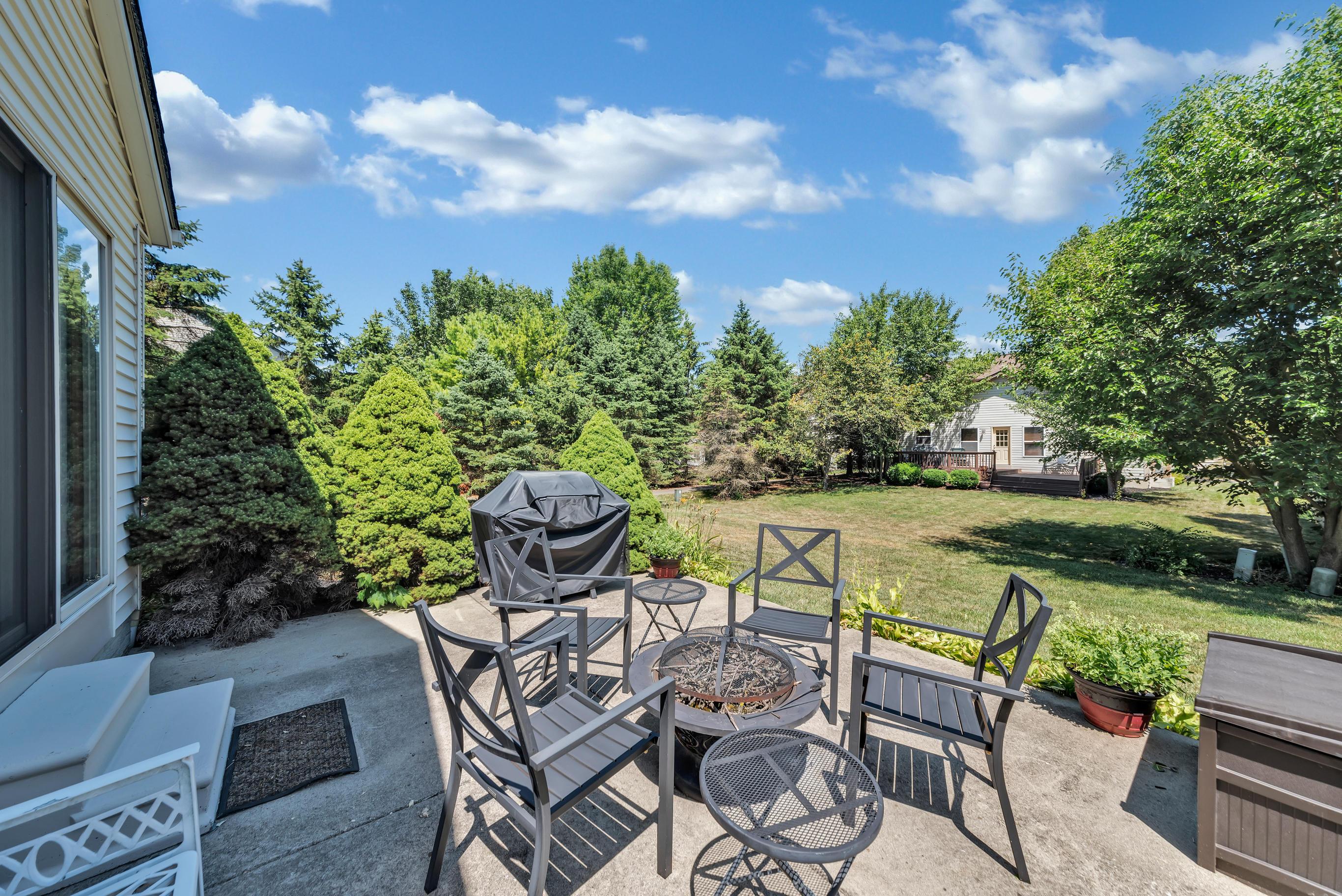 5658 Wilcox Road Dublin, OH 43016 - Photo 6 of 33 Gallery Image 6