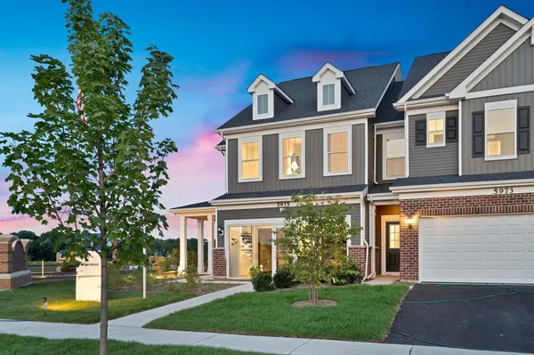 $473,125 | 5902 Hawkweed Drive, Unit 7401, Naperville, IL 60564